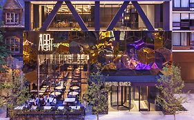 Hotel Emc2, Autograph Collection